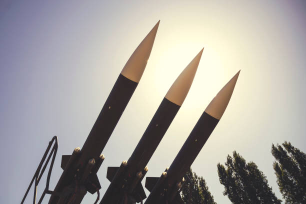 istock Siluete of air defense missile system 822941704