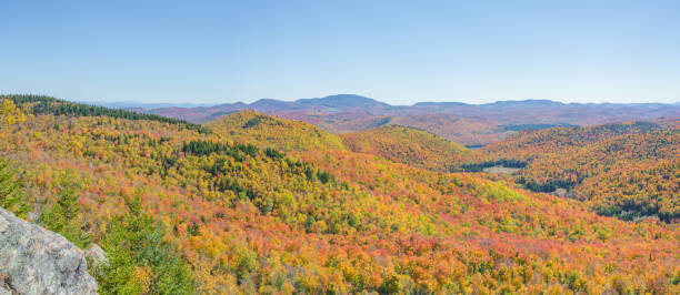 istock Autumn Panoramic View Of The Adirondacks 822972854