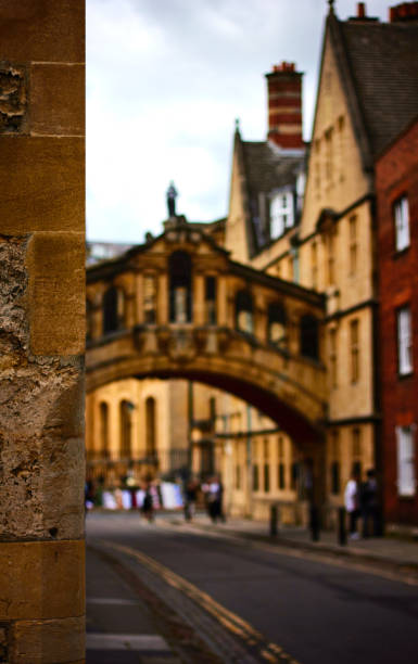 istock Bridge of sighs Oxford 823071060