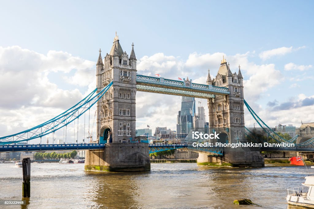 Tower Bridge im Sonnenuntergang - Lizenzfrei Alt Stock-Foto