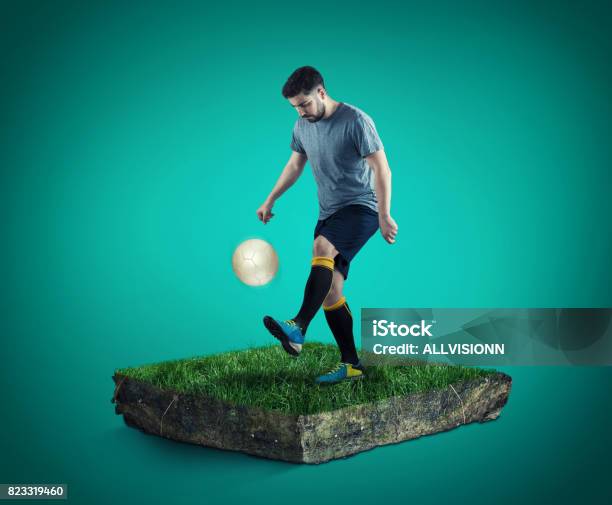Vintage Subbuteo Soccer Player Miniature Toy Stock Photo - Download Image  Now - Juventus F.C., Newcastle-upon-Tyne, Soccer - iStock