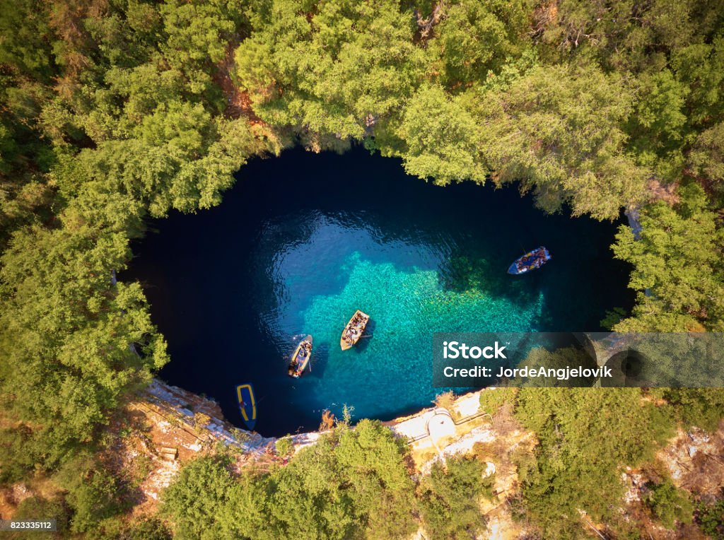 Cueva de Melissani - Kefalonia - Foto de stock de Grecia - Europa del sur libre de derechos
