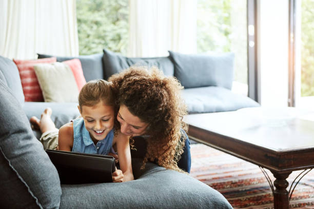 istock Discovering an exciting new world online 823348642