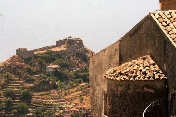 istock Castelmola medieval burg 823375106