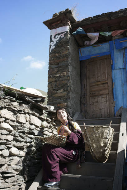 istock A Tibetan women 823509782