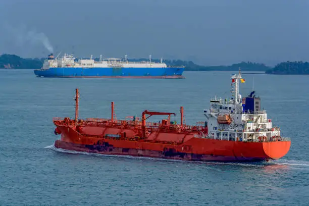 Liquefied gas (LG) tankers is passing by Strait of Singapore.