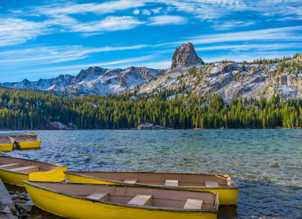 istock Lake Geroge in the Eastern Sierras at Mammoth Lakes, CA (P) 823599080
