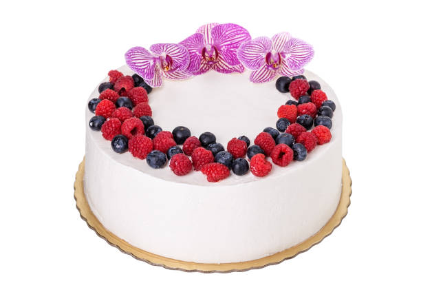 istock Fruit cream cake with flowers. For birthday. 823606818