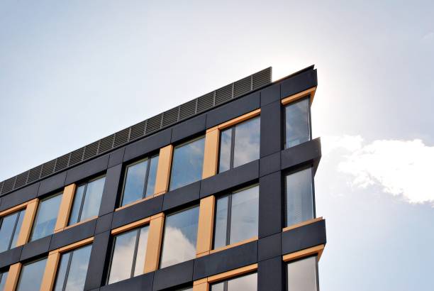 istock Modern building.Modern office building with facade of glass 823623908