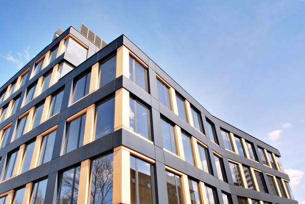 istock Modern building.Modern office building with facade of glass 823628366