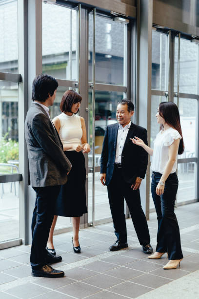 istock Asian Businesspeople 823630828
