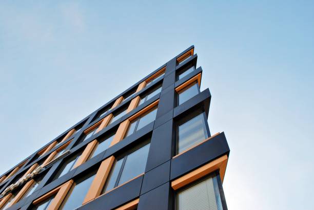 istock Modern building.Modern office building with facade of glass 823630986
