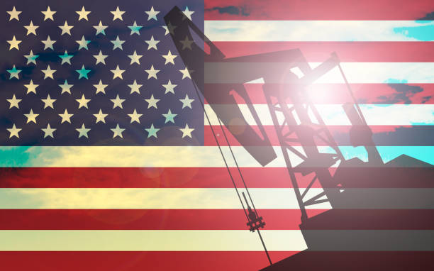 米国旗の背景に油ポンプ - oil pump oil oil well oil industry点のイラスト素材／クリップアート素材／マンガ素材／アイコン素材