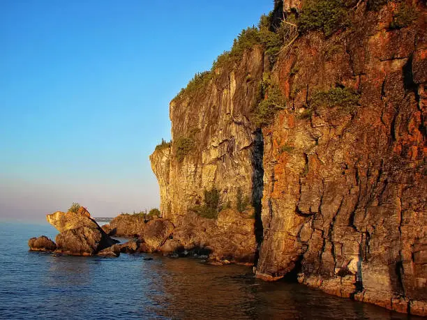 Photo of Tobermory, Bruce Peninsula shore line