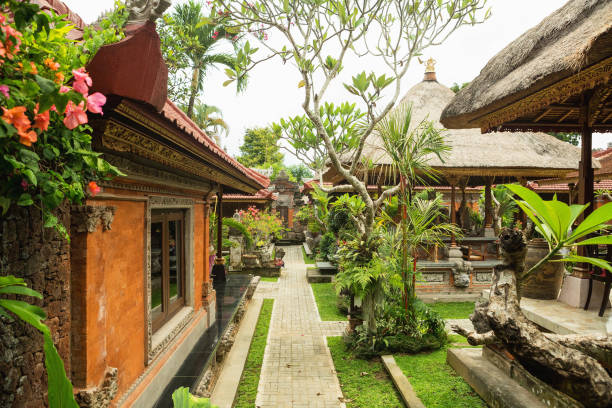 istock Ubud palace, Bali - Inside the Ubud palace, Bali, Indonesia. 823661338