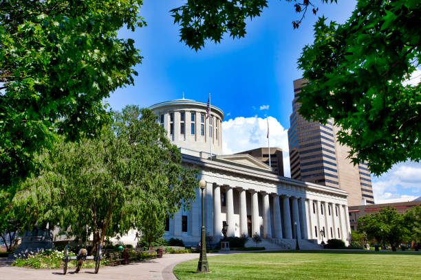 istock Ohio Statehouse in Columbus, OH 823664738