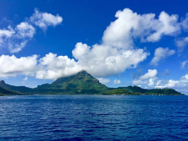 istock Coastline of beautiful Bora Bora 823683564