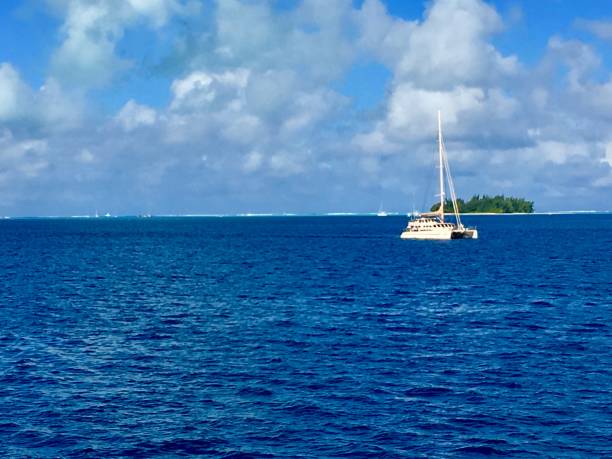 istock Sailing through the lagoon of Bora Bora 823683568