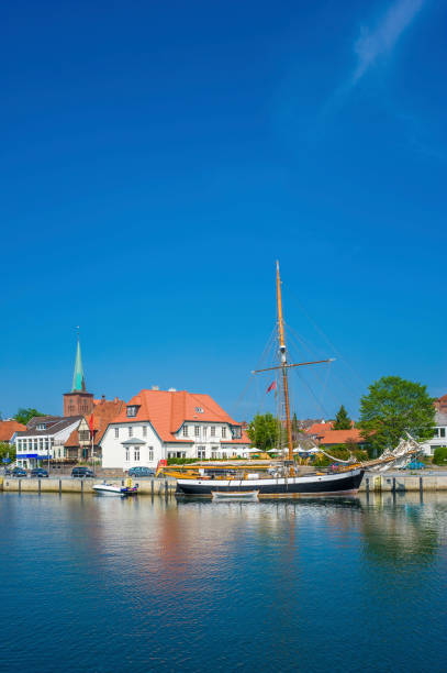 istock Townscape at the harbor in Neustadt Holstein 823762996