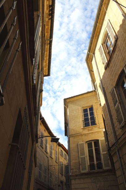 istock Look up houses in Avignon 823788448