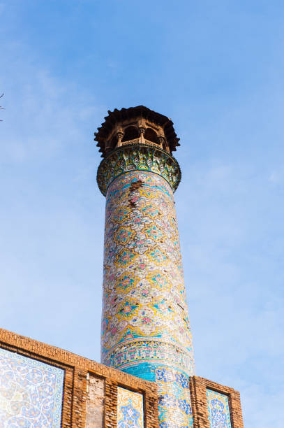 istock Mosque Jameoji in Qazvin, Iran 823814232