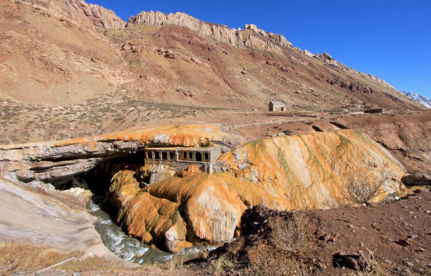 istock Inca Bridge, Inca bridge natural monument, Mendoza, Argentina 823845824