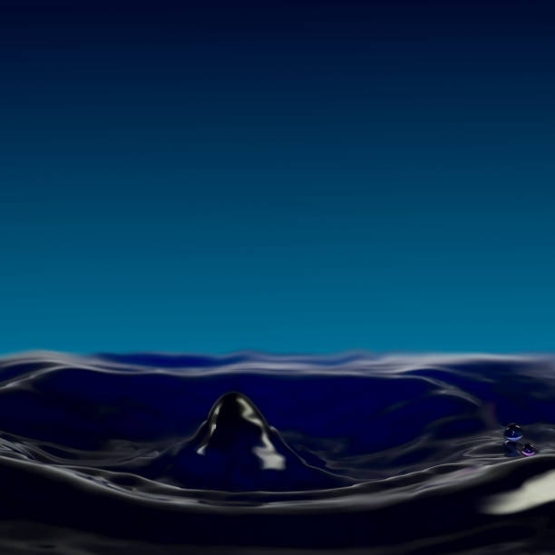 капающая текучесть, небольшой кратер, столб и капли из воды. - fluidity liquid blue wave стоковые фото и изображения