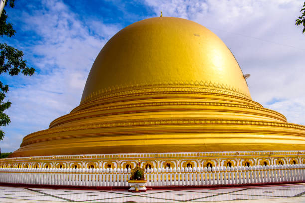 istock Haung Mu Do Pagoda,  Sagaing, Myanmar 823949286