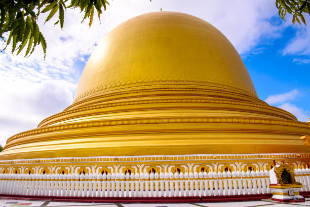 istock Haung Mu Do Pagoda,  Sagaing, Myanmar 823949302