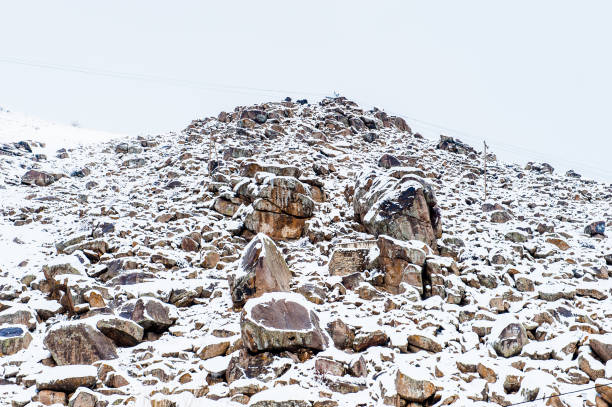 istock Alvand Mountain in Iran. 823992608