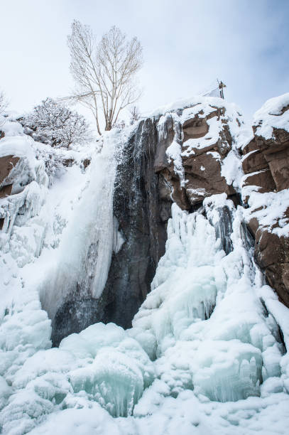 istock Ganj Nameh Waterfall, Alvand Mountain in Iran. 823992692