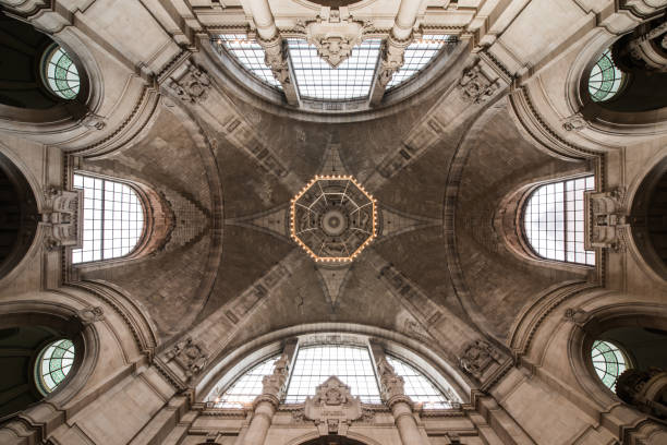 istock Hannover City Hall - Rathaus interior 824021062