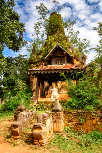 istock A temple over the Lake Inle, Myanmar 824097644