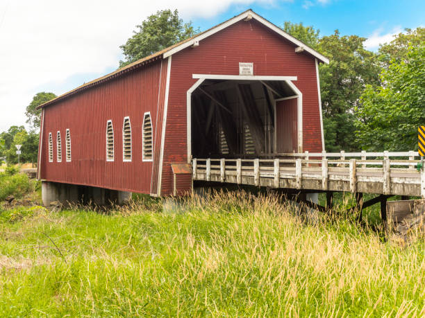 istock Covered Bridge Shimanek Bridge Historic Landmark Linn County Oregon 824123268