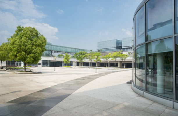 istock empty pavement and modern buildings in city 824126290