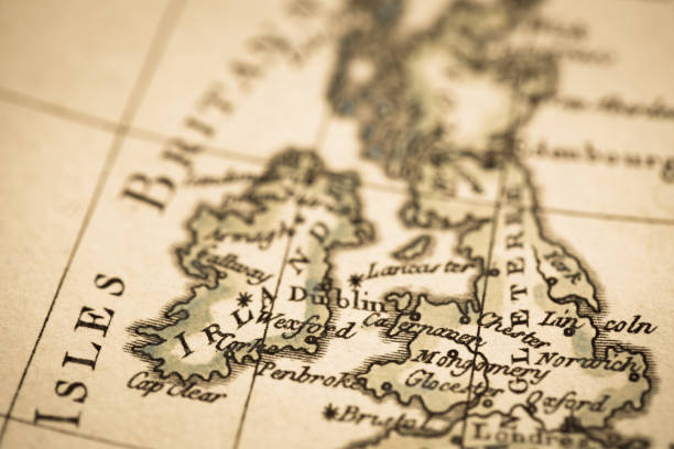 istock Antique world map UK and Ireland 824129300