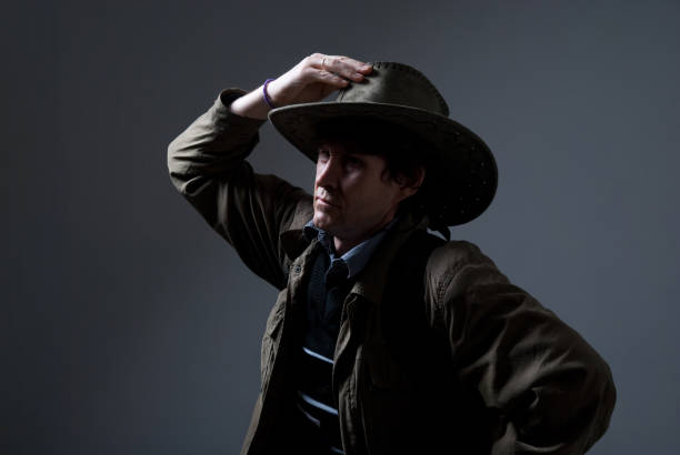 istock A traveler in a hat looking to the side 824136498