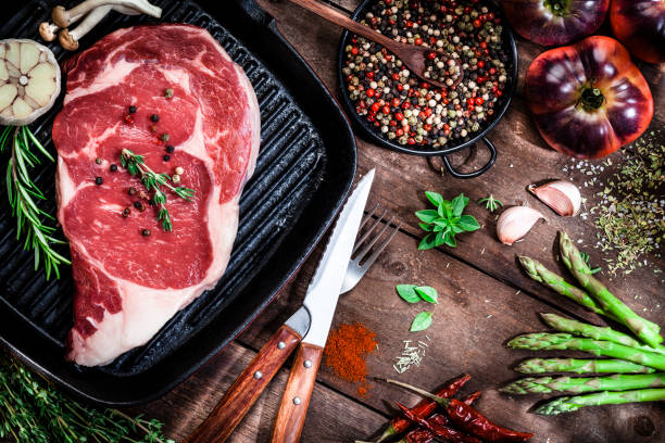 istock Cooking beef steak fillet 824175690