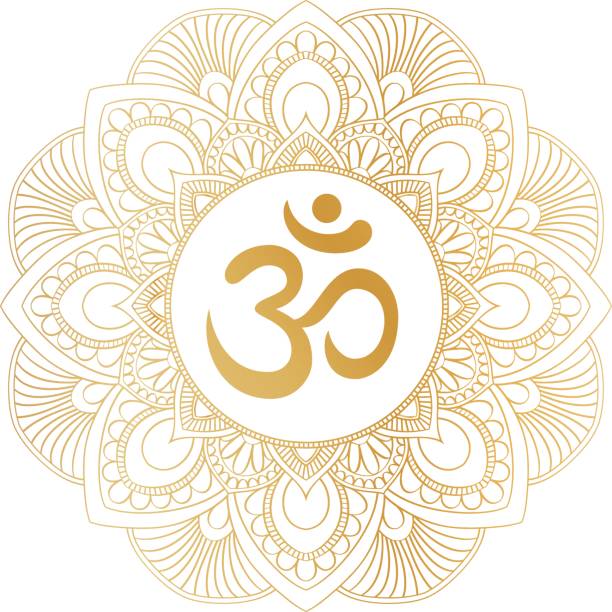 ilustraciones, imágenes clip art, dibujos animados e iconos de stock de oro símbolo de aum om ohmios en el ornamento del mándala redondo decorativo. - diseños de tatuajes de om