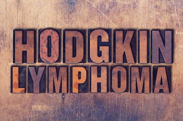 hodgkin lymphoma theme letterpress word su sfondo legno - hodgkins disease foto e immagini stock