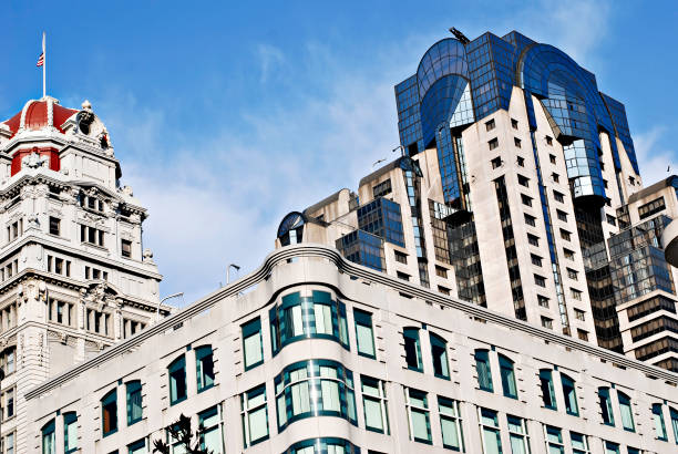 istock Office building in San Francisco 824245194