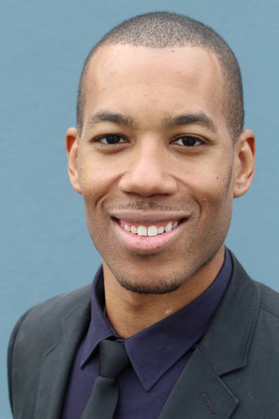 istock Gentleman in classic outfit smiling 824250220