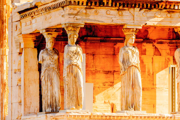 erechtheion oder erechtheion, eines griechischen tempels athena und poseidon gewidmet. akropolis von athen. unesco-welt-hetiage website. - 16712 stock-fotos und bilder