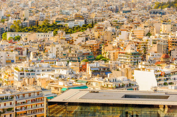 vue aérienne de maisons à athènes, la capitale de la grèce. - 16621 photos et images de collection