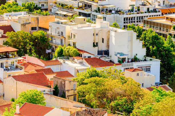 vista aérea de viviendas en atenas, la capital de grecia. - 16611 fotografías e imágenes de stock