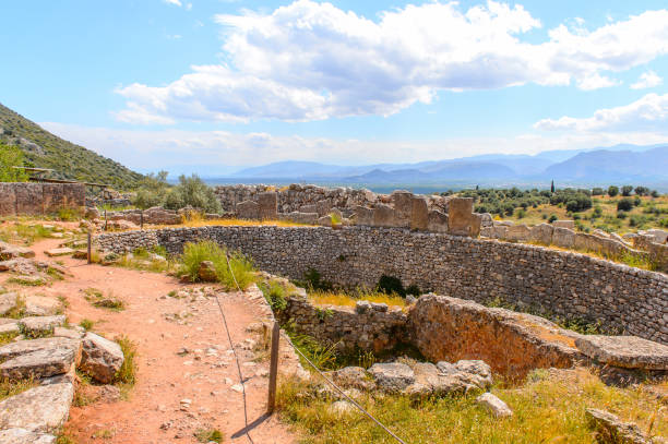 mura di micene, centro della civiltà greca, peloponneso, grecia. micene è un famoso sito archeologico della grecia. patrimonio mondiale dell'unesco - 16191 foto e immagini stock