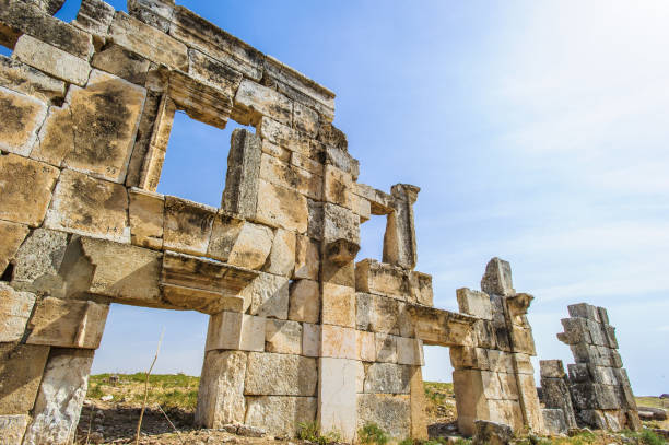 istock Ruins of Apamea, Syria 824367048