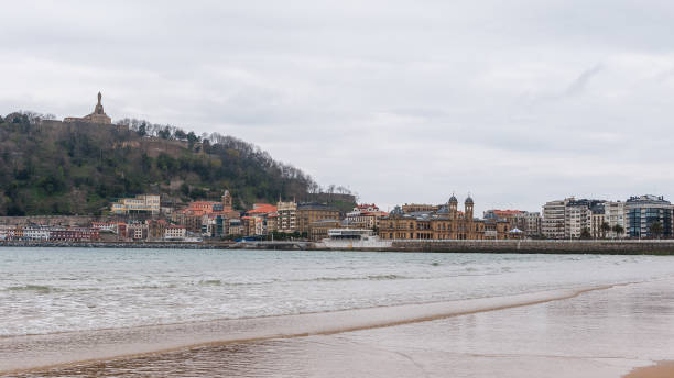 istock Cantabrian Sea sandy beach, San Sebastian, Basque Country, Spain 824553972