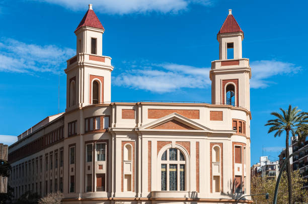 istock Building in the Centre of Valencia, Spain 824555302