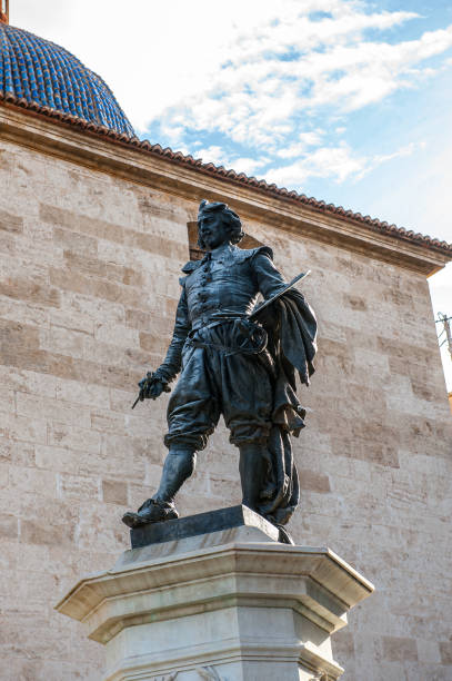 istock Monument to the Poet Llorente, Valencia, Spain 824556098